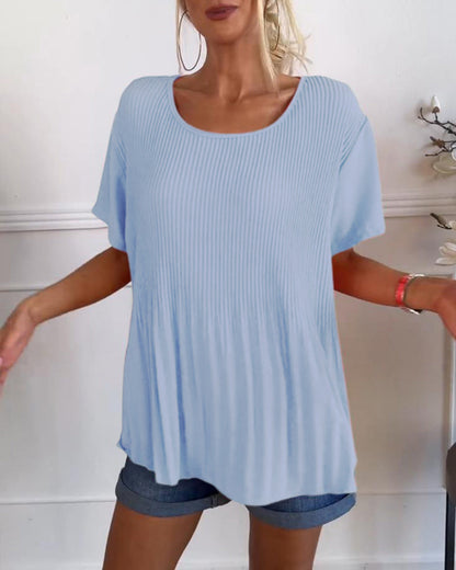 Solid color round neck pleated blouse