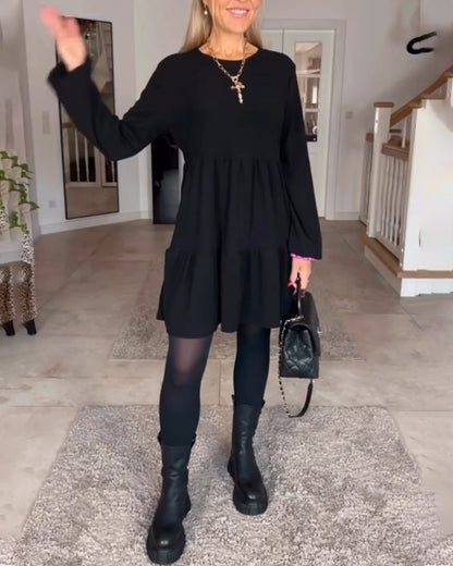 Simple solid color long sleeve dress