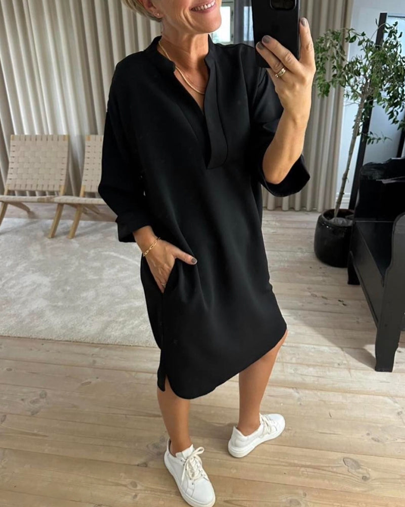 Shift dress with pocket and V-neck