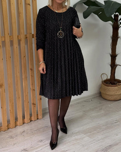 Round Neck Shimmering Pleated Fashion Dress