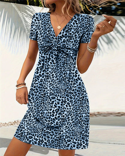 Short-Sleeved V-Neck Leopard Print Dress