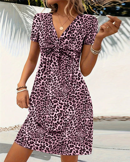 Short-Sleeved V-Neck Leopard Print Dress