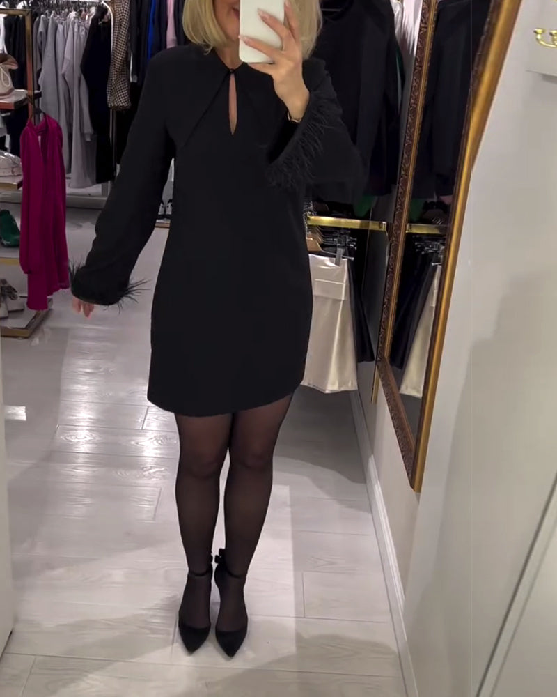 Solid Color Straight-Cut Long-Sleeved Dress