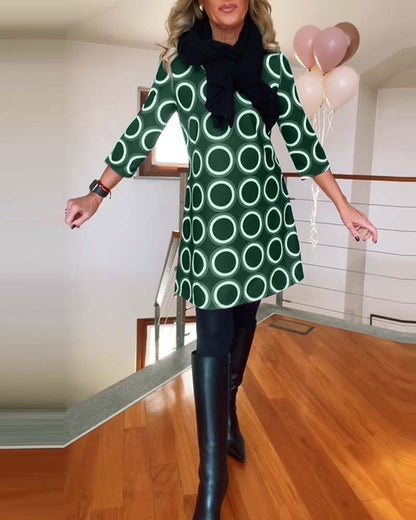 Round neck circle print casual dress