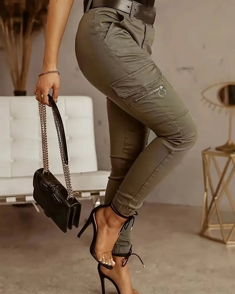 Mid-Waist Pocket Cuffed Cargo Pants