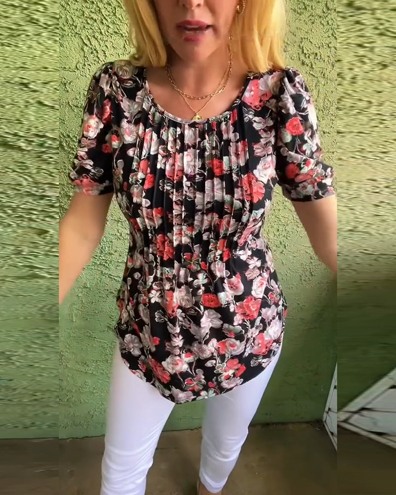 Round Neck Puff Sleeve Pleated Floral Blouse