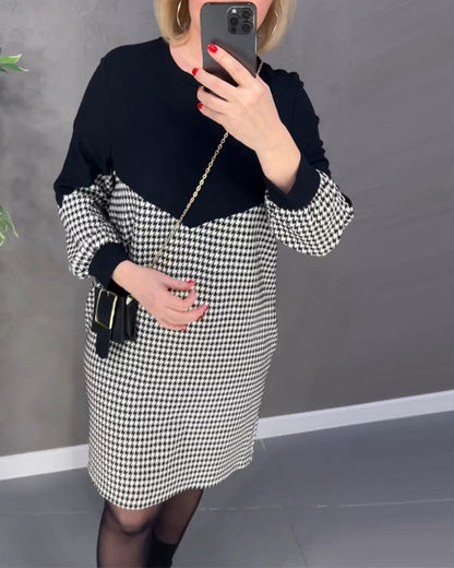 Chic Color Block Dress with Plaid