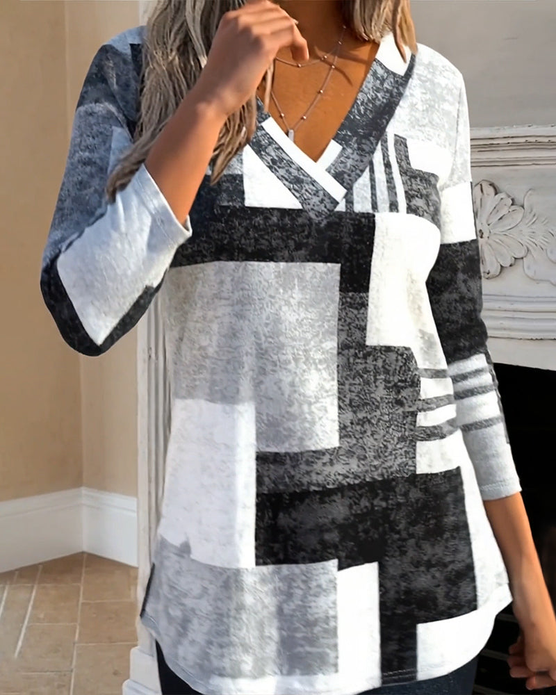 Geometric Print Long Sleeve V-Neck Top