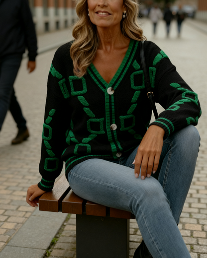 Fashionable Contrast Color V-Neck Cardigan