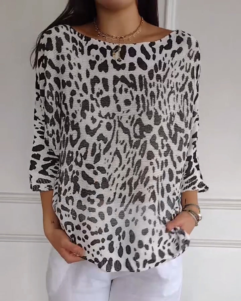 Three-Quarter Sleeve Leopard Print Loose Sweater
