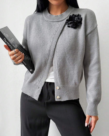 Fashionable Sweater With Slit Hem