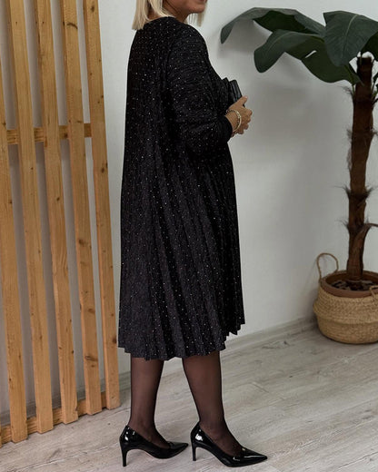 Round Neck Shimmering Pleated Fashion Dress