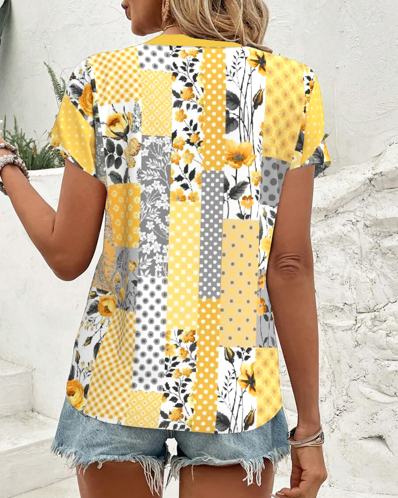 V-Neck Short-Sleeved Floral Print Blouse