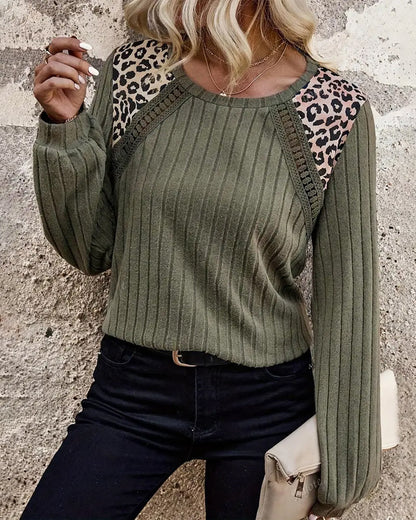 Ribbed Knit Leopard Print Top