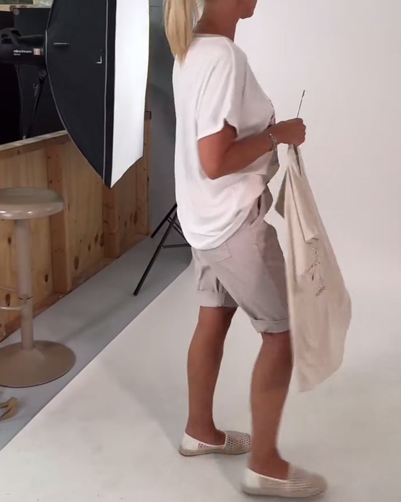 V-Neck Printed Versatile T-Shirt